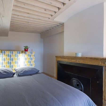 Character Apartment 6 People - City Center Lyon Dış mekan fotoğraf